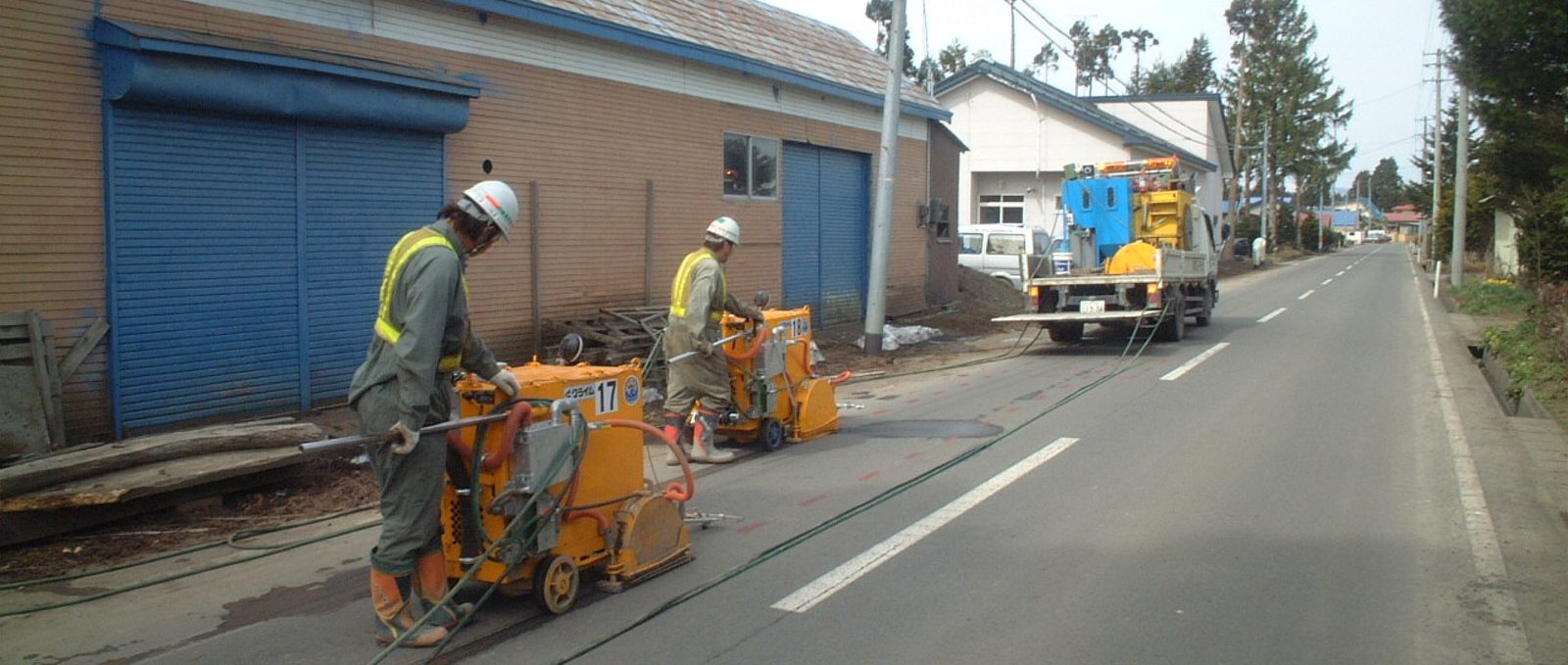 舗装補修前 道路カッター工事